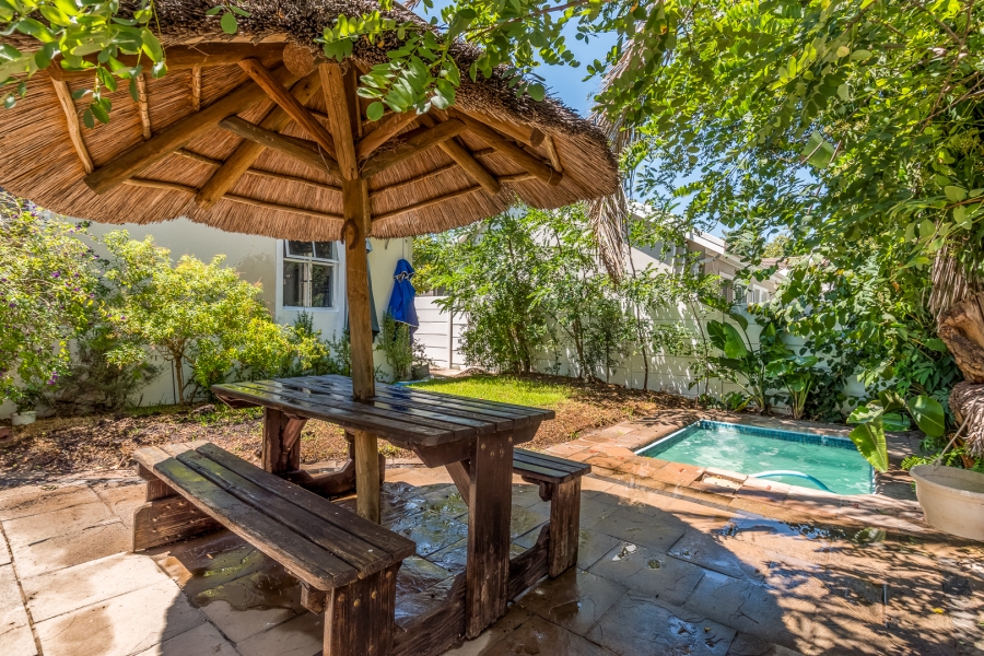 2 Bedroom Property for Sale in Zevenzicht Western Cape